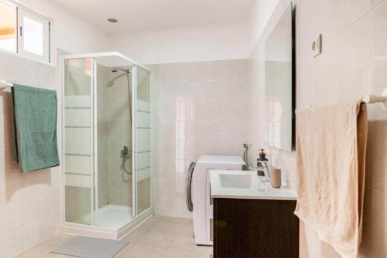 شقة Relax In Lisbon For 4 People With Terrace And Parking المظهر الخارجي الصورة